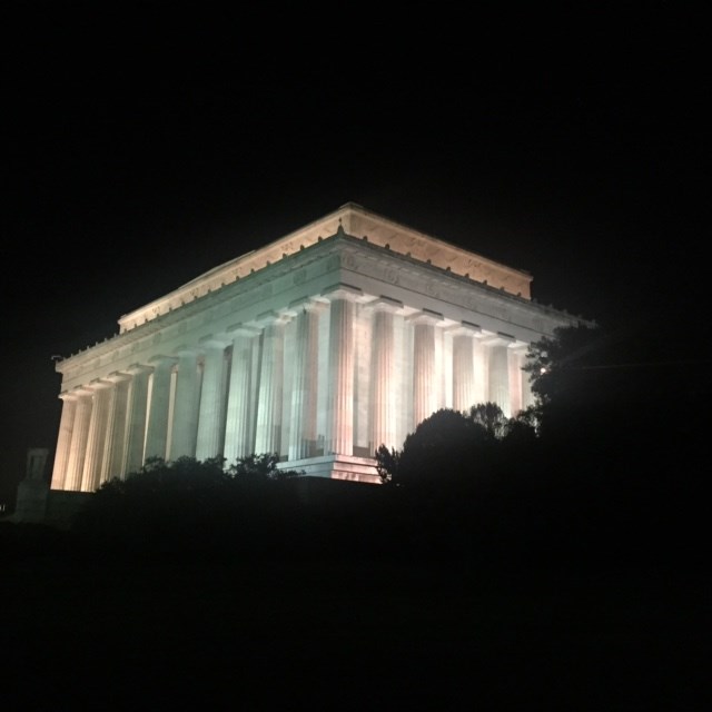 The Lincoln Memorial at night shines bright like a diamond!