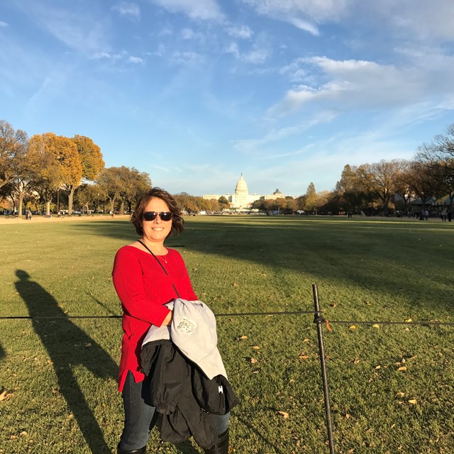 Washington D.C. has beautiful grassy plains.